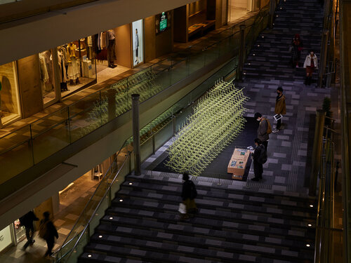 表参道ヒルズを舞台としたアートワーク