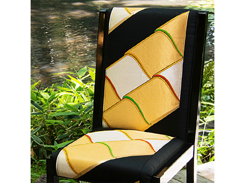 座面と背もたれのこだわり